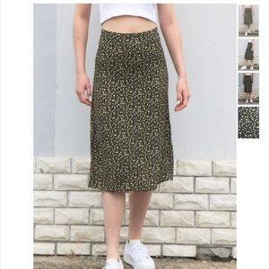 Phoebe Black/Yellow Floral Midi Skirt